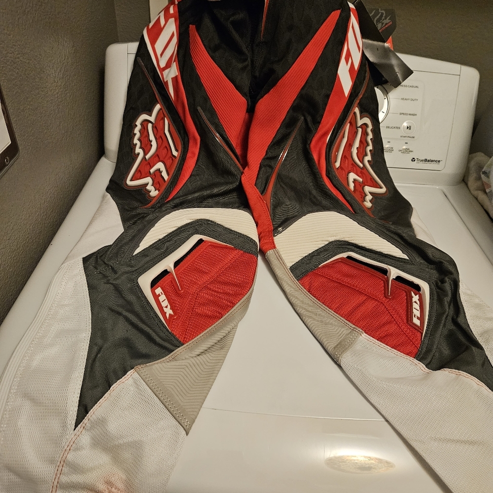 Moto clothes